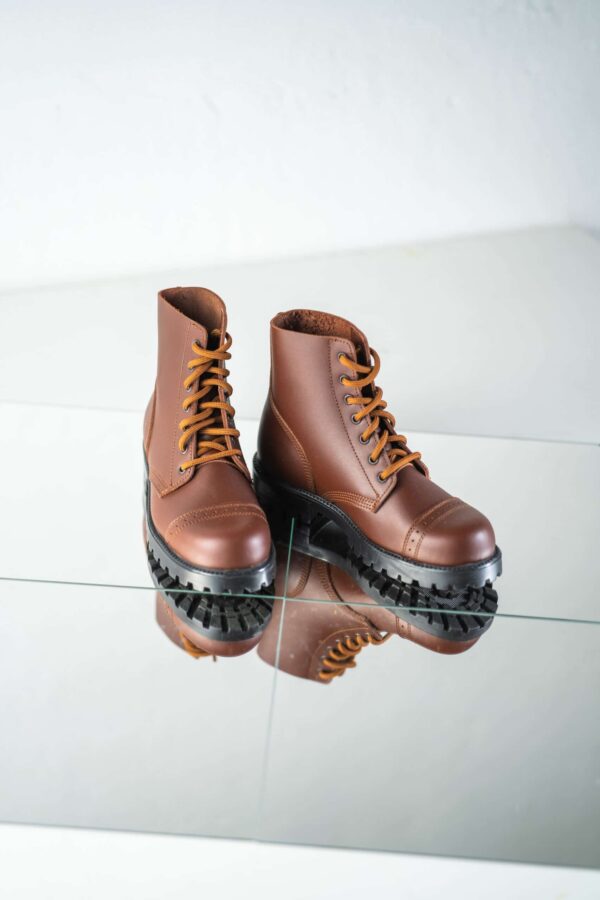 517 aka Aviator Boots - Brown - Image 5