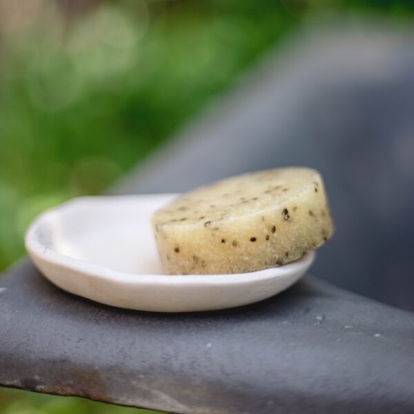 Body Scrub Bar With Kiwi Seeds, 75g - Image 3