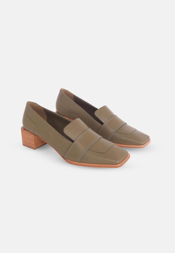 Mangará Louro Leather Loafers - Premium Women's Footwear - Image 3