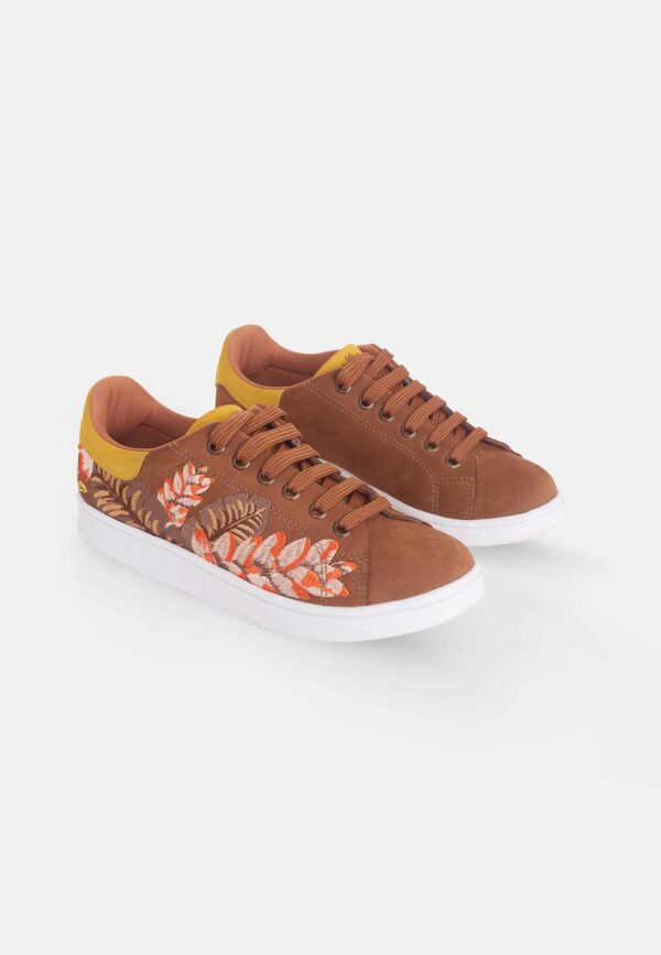 Mangará Women's Sneakers Embroidery Suede - Image 5