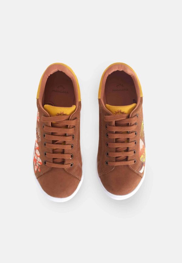 Mangará Women's Sneakers Embroidery Suede - Image 6
